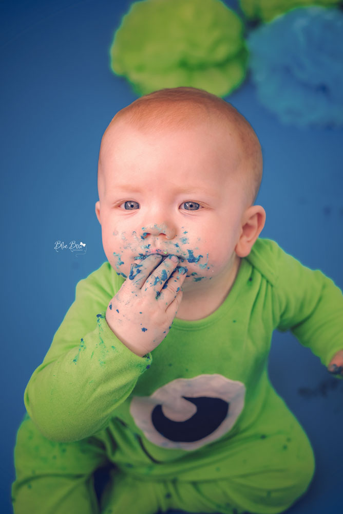 Medium Blue Photography Backdrop in use